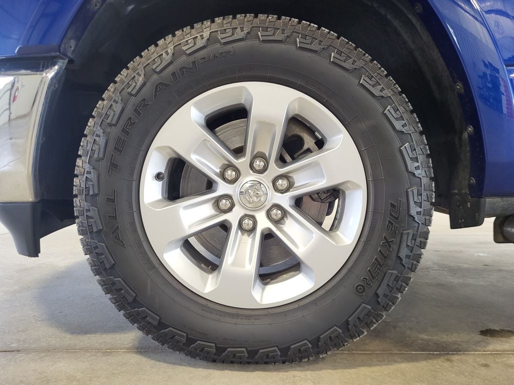 2019 RAM 1500 Laramie Quad Cab 4x4 6'4' Box