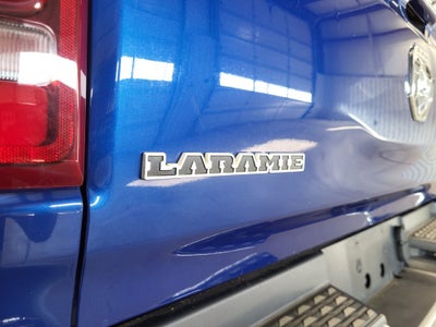 2019 RAM 1500 Laramie Quad Cab 4x4 6'4' Box