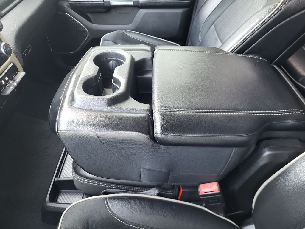 2019 RAM 1500 Laramie Quad Cab 4x4 6'4' Box