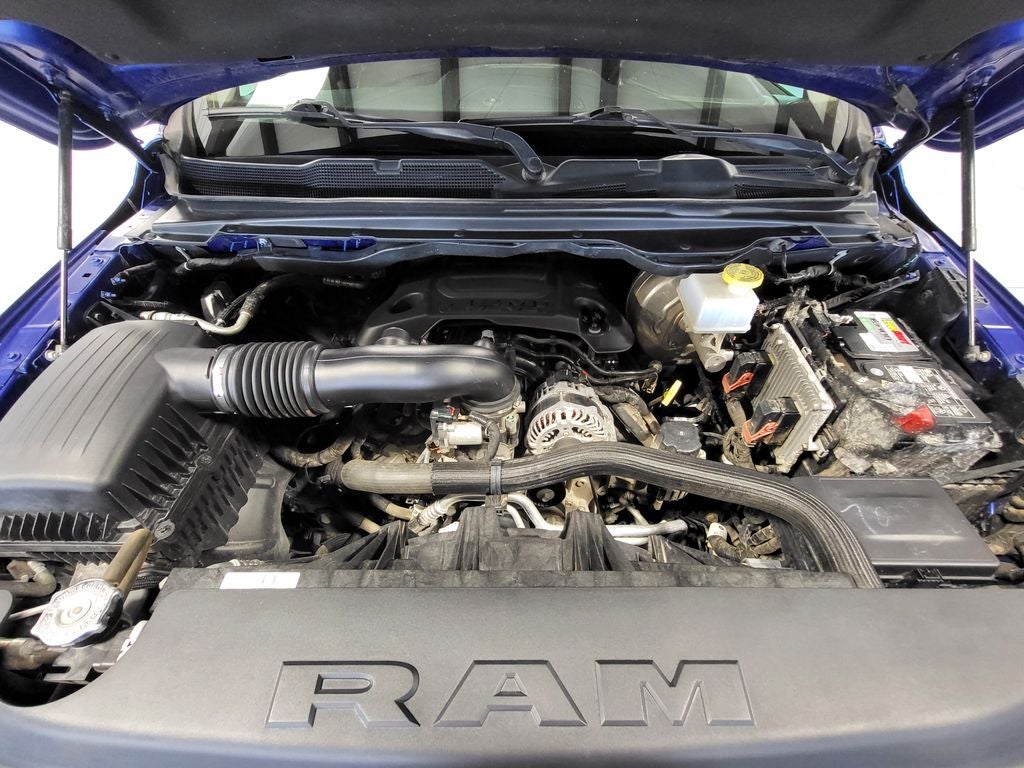 2019 RAM 1500 Laramie Quad Cab 4x4 6'4' Box