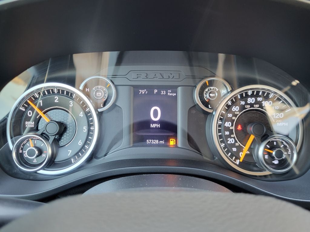 2020 RAM 1500 Big Horn Crew Cab 4x4 5'7' Box