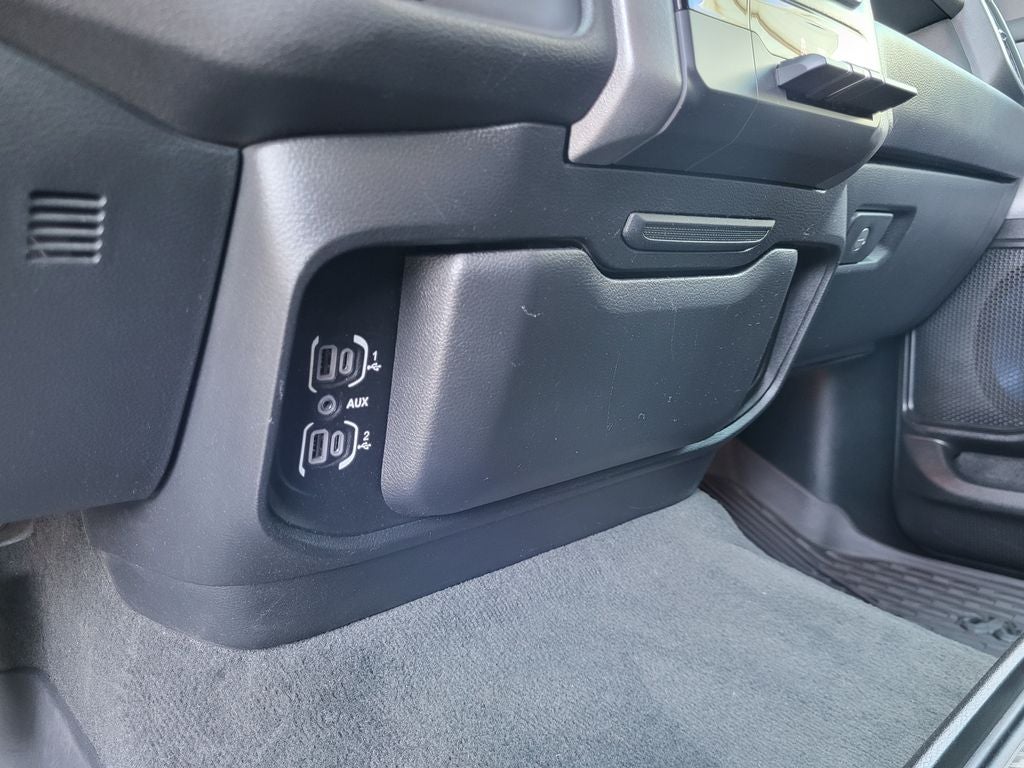 2020 RAM 1500 Big Horn Crew Cab 4x4 5'7' Box