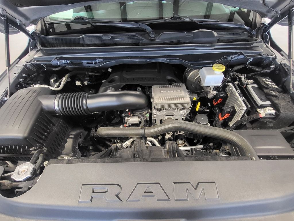 2020 RAM 1500 Big Horn Crew Cab 4x4 5'7' Box