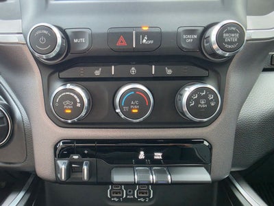2023 RAM 1500 Big Horn Crew Cab 4x4 5'7' Box