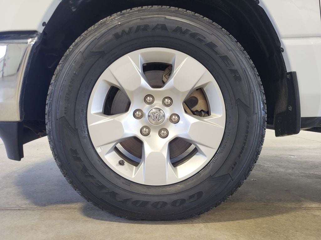 2024 RAM 1500 Big Horn Crew Cab 4x4 5'7' Box