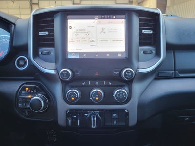 2024 RAM 1500 Big Horn Crew Cab 4x4 5'7' Box