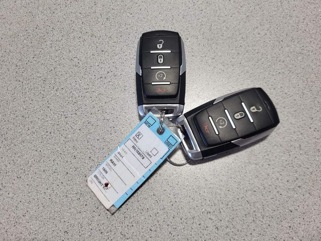 2024 RAM 1500 Big Horn Crew Cab 4x4 5'7' Box