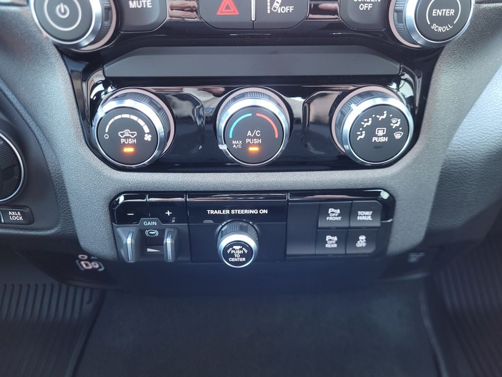 2026 RAM Ram 1500 RAM 1500 WARLOCK CREW CAB 4X4 5'7' BOX