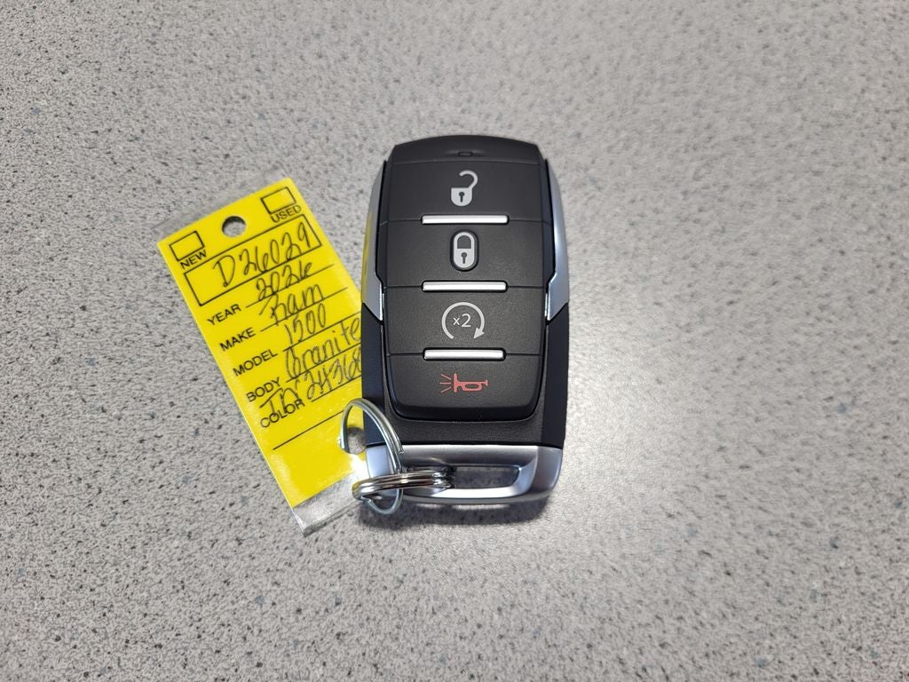 2026 RAM Ram 1500 RAM 1500 WARLOCK CREW CAB 4X4 5'7' BOX