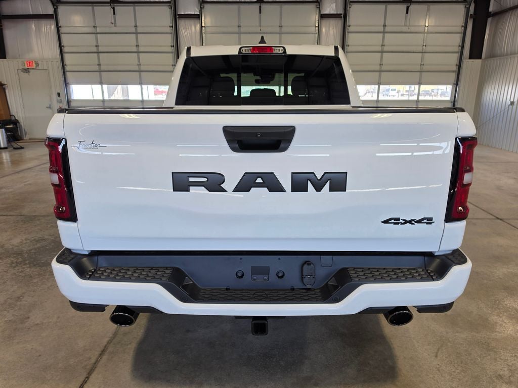 2026 RAM 1500 RAM 1500 EXPRESS CREW CAB 4X4 5'7' BOX