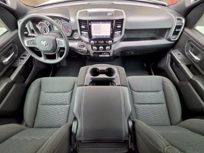 2027 RAM Ram 1500 RAM 1500 EXPRESS CREW CAB 4X4 5'7' BOX