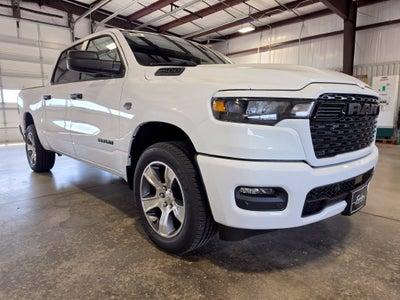2027 RAM Ram 1500 RAM 1500 EXPRESS CREW CAB 4X4 5'7' BOX