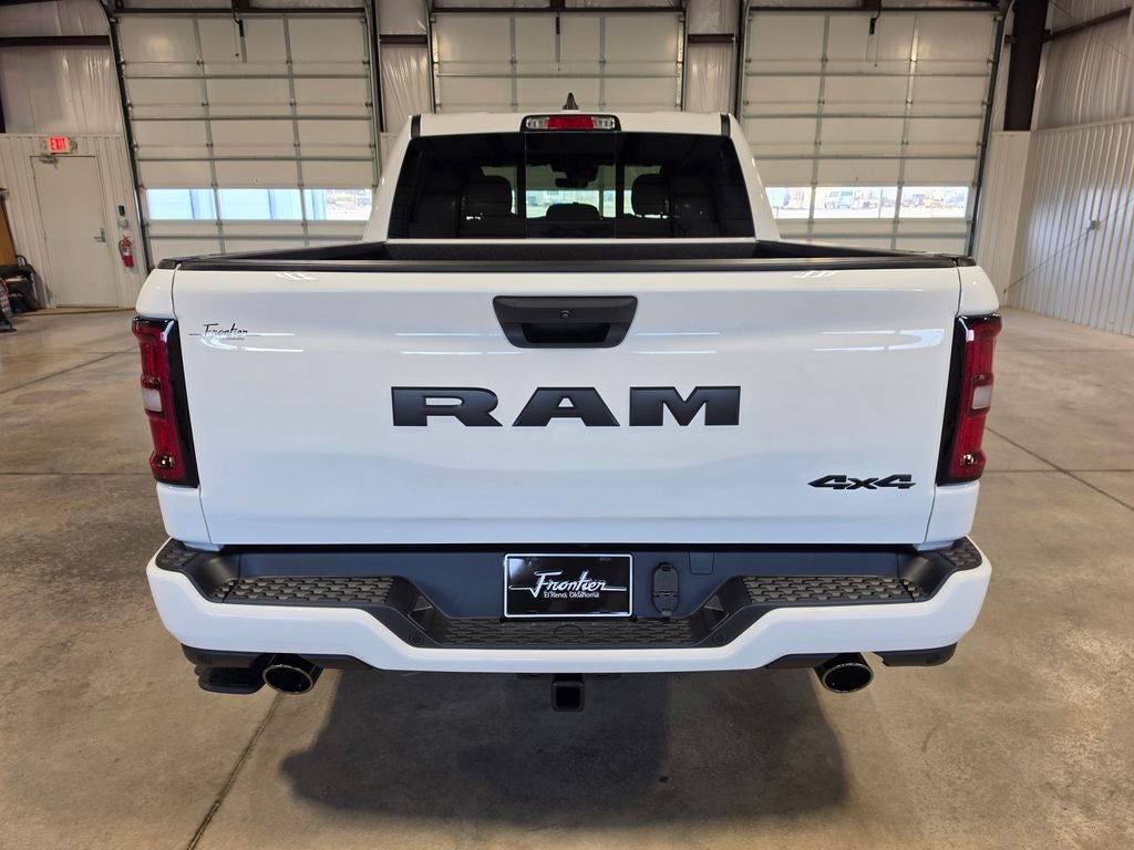 2026 RAM Ram 1500 RAM 1500 EXPRESS CREW CAB 4X4 5'7' BOX