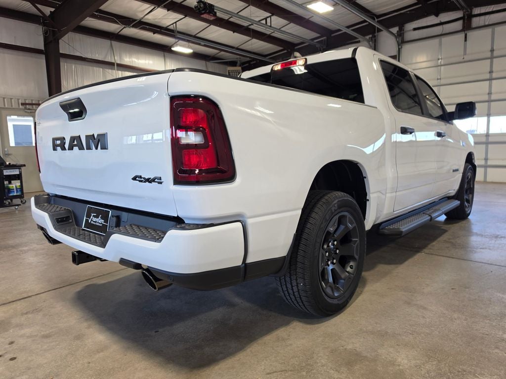 2026 RAM Ram 1500 RAM 1500 EXPRESS CREW CAB 4X4 5'7' BOX
