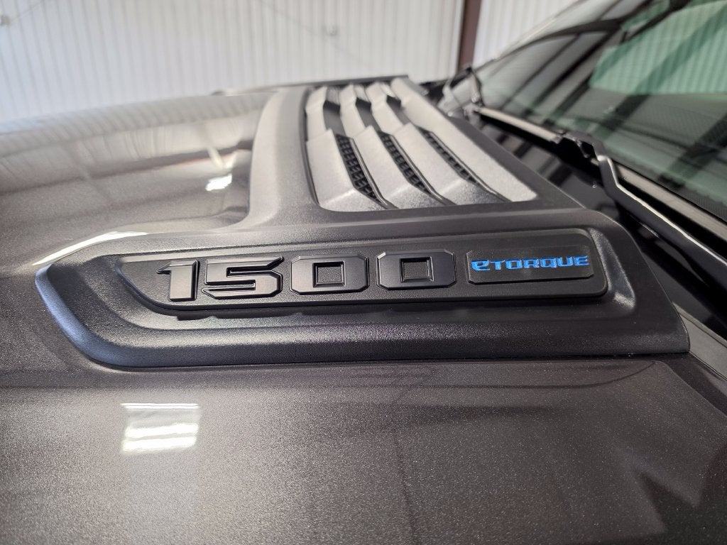 2027 RAM Ram 1500 RAM 1500 EXPRESS CREW CAB 4X4 5'7' BOX