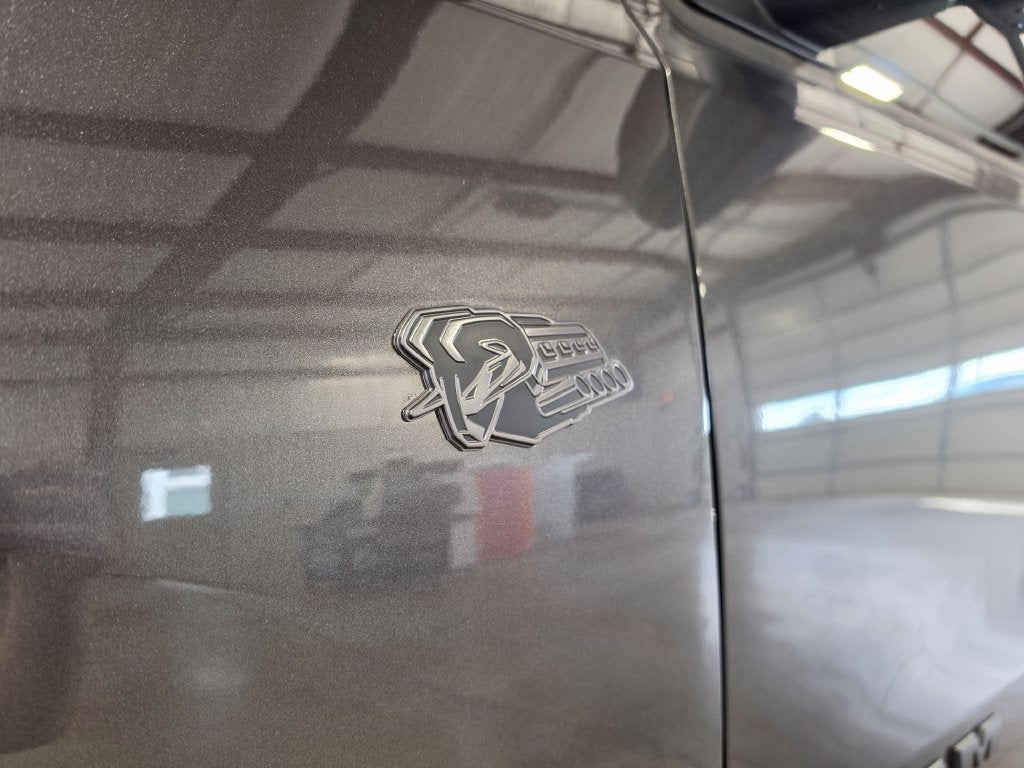 2027 RAM Ram 1500 RAM 1500 EXPRESS CREW CAB 4X4 5'7' BOX