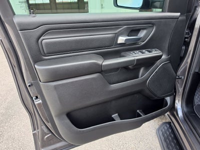 2027 RAM Ram 1500 RAM 1500 EXPRESS CREW CAB 4X4 5'7' BOX