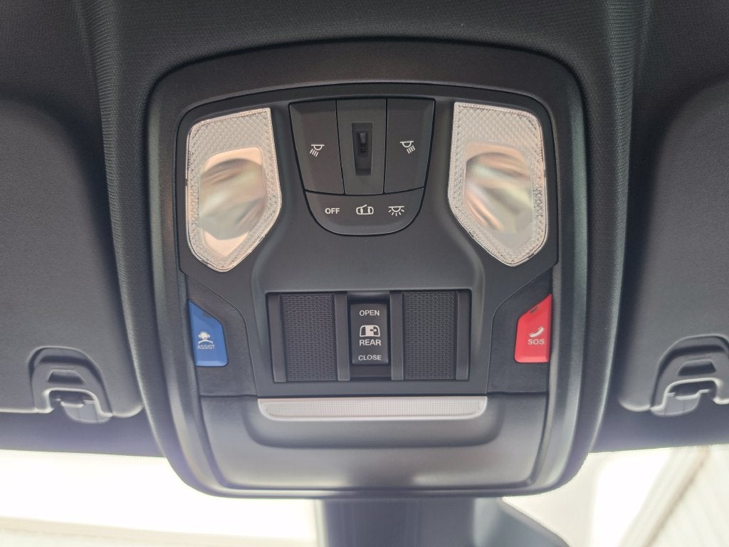 2027 RAM Ram 1500 RAM 1500 EXPRESS CREW CAB 4X4 5'7' BOX