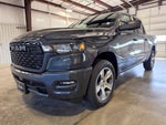 2027 RAM Ram 1500 RAM 1500 EXPRESS CREW CAB 4X4 5'7' BOX