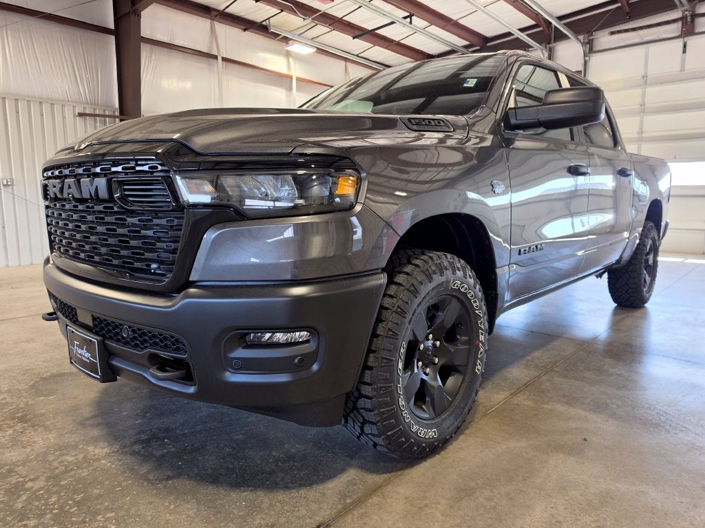 2027 RAM Ram 1500 RAM 1500 WARLOCK CREW CAB 4X4 5'7' BOX