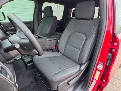 2027 RAM Ram 1500 RAM 1500 EXPRESS CREW CAB 4X4 5'7' BOX