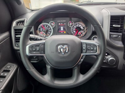 2027 RAM Ram 1500 RAM 1500 EXPRESS CREW CAB 4X4 5'7' BOX