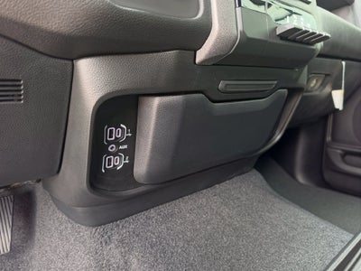 2027 RAM Ram 1500 RAM 1500 EXPRESS CREW CAB 4X4 5'7' BOX