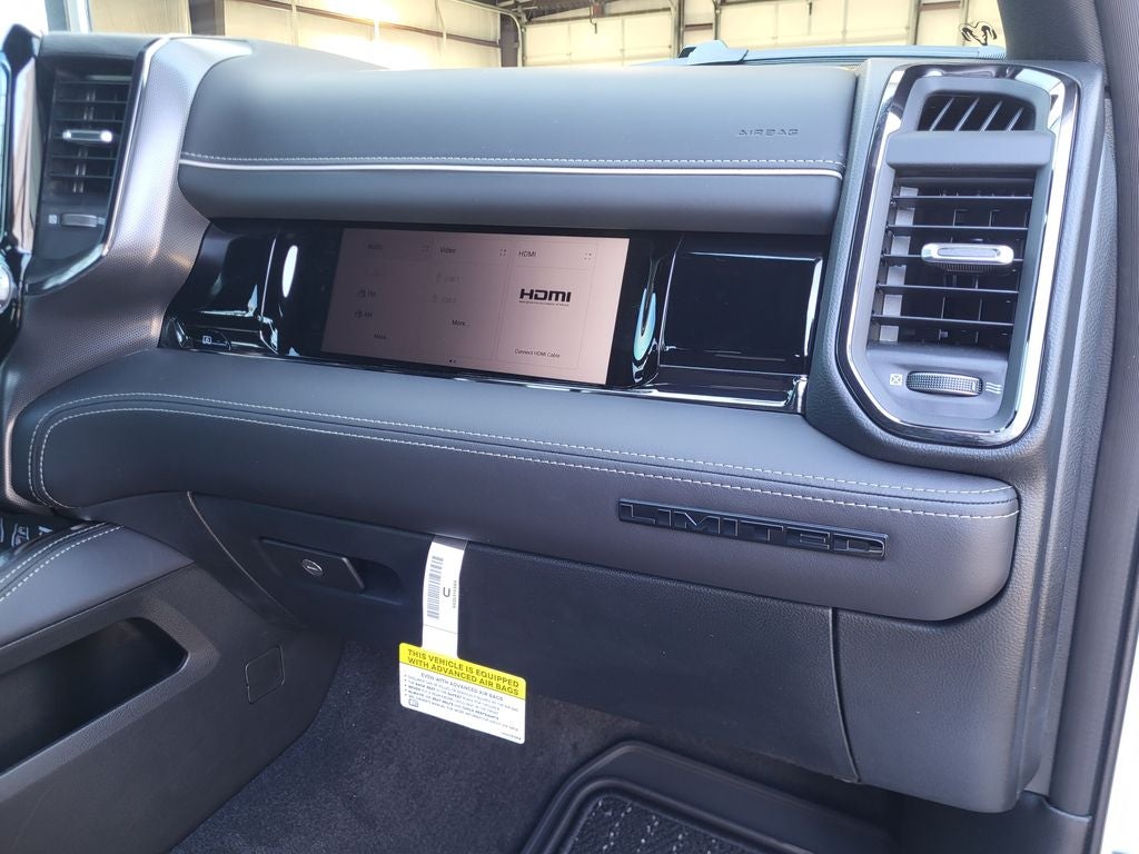 2026 RAM Ram 1500 RAM 1500 LIMITED CREW CAB 4X4 5'7' BOX