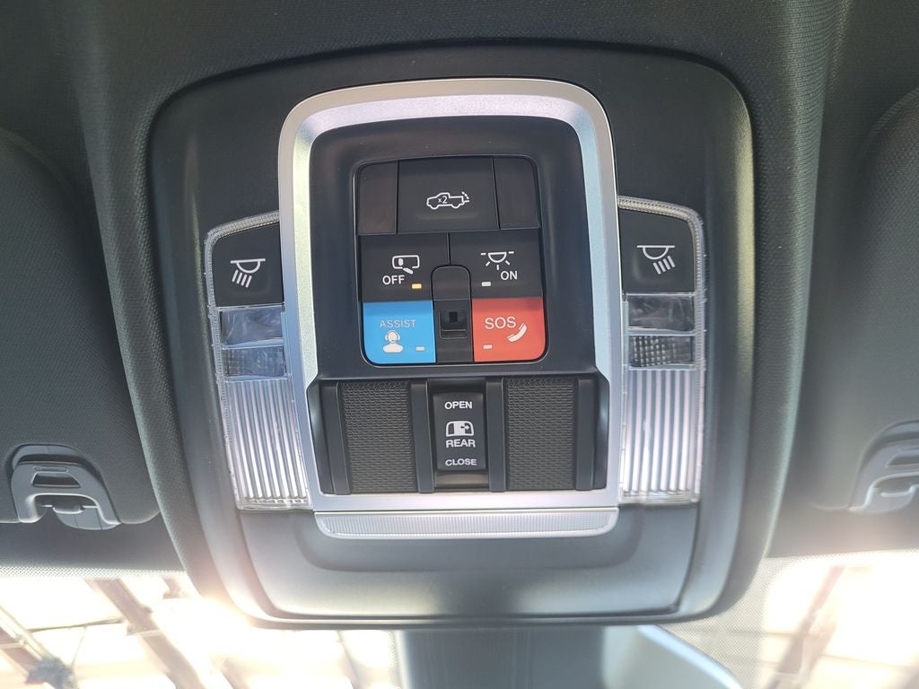 2026 RAM Ram 1500 RAM 1500 LIMITED CREW CAB 4X4 5'7' BOX