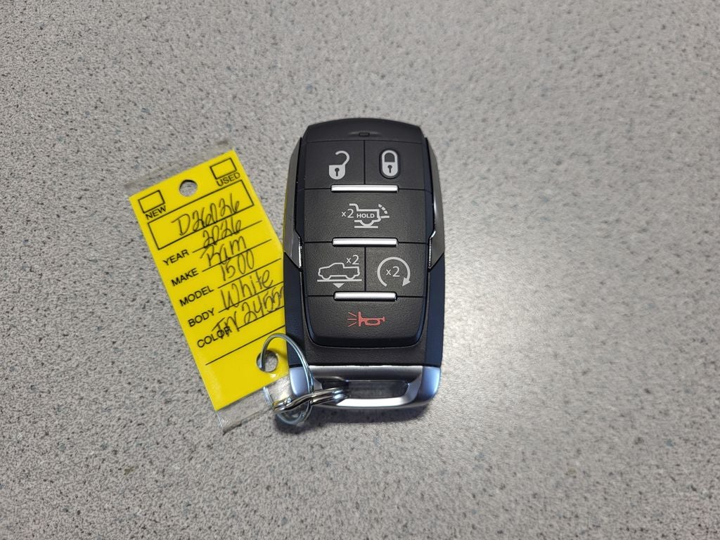 2026 RAM Ram 1500 RAM 1500 LIMITED CREW CAB 4X4 5'7' BOX