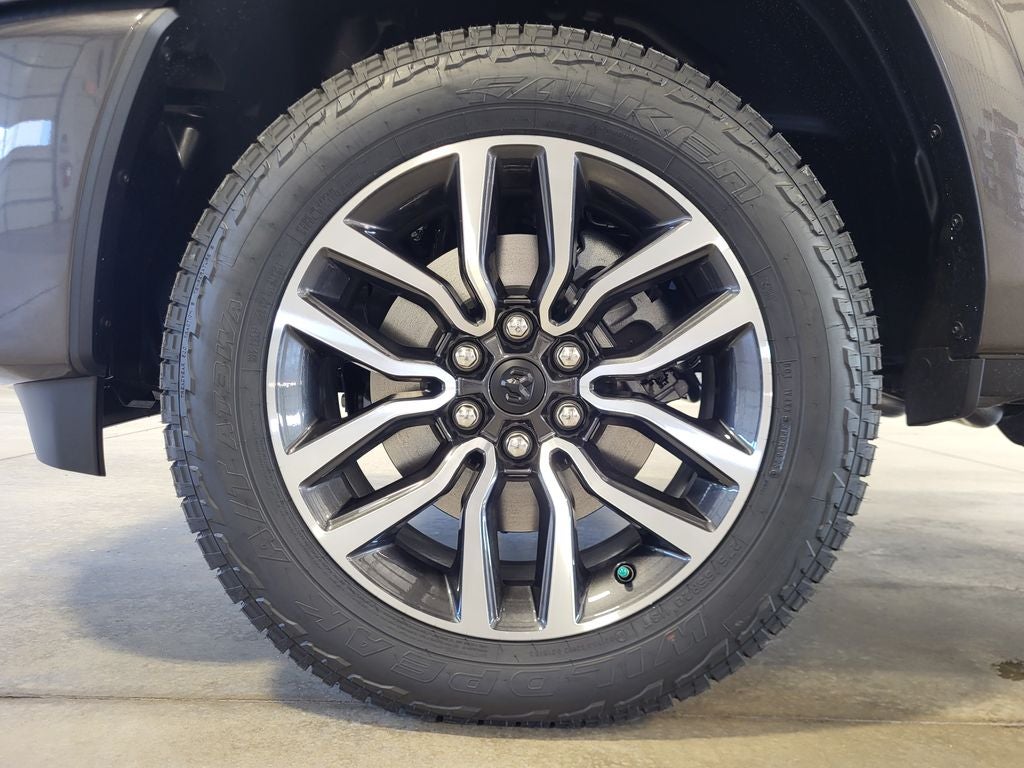 2026 RAM Ram 1500 RAM 1500 LIMITED CREW CAB 4X4 5'7' BOX