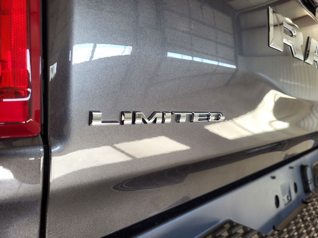 2026 RAM Ram 1500 RAM 1500 LIMITED CREW CAB 4X4 5'7' BOX