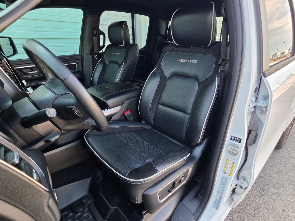 2025 RAM 1500 Laramie Crew Cab 4x4 5'7' Box