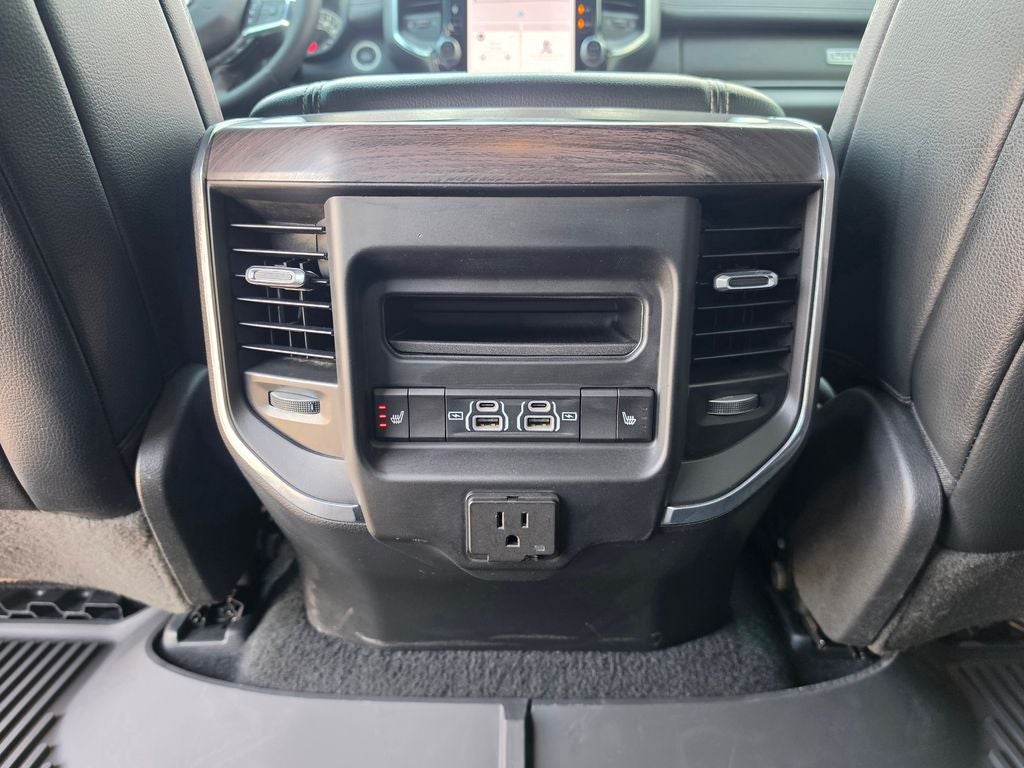 2025 RAM 1500 Laramie Crew Cab 4x4 5'7' Box
