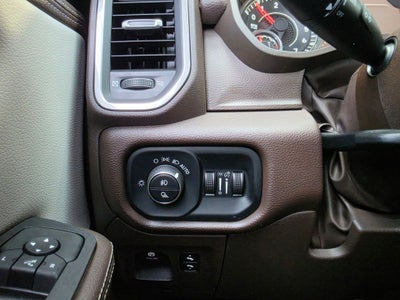 2025 RAM 1500 Laramie Crew Cab 4x4 5'7' Box