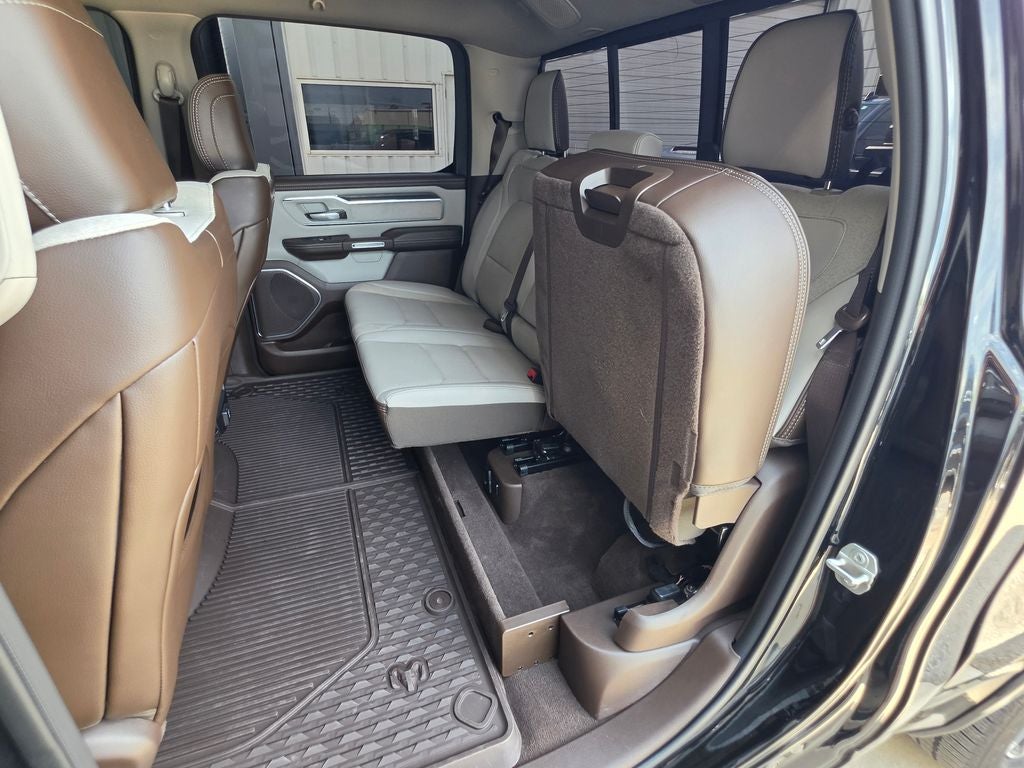 2025 RAM 1500 Laramie Crew Cab 4x4 5'7' Box