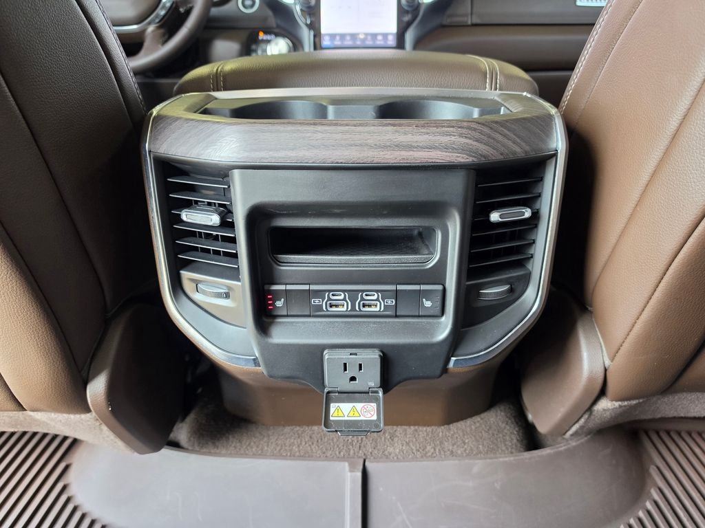 2025 RAM 1500 Laramie Crew Cab 4x4 5'7' Box