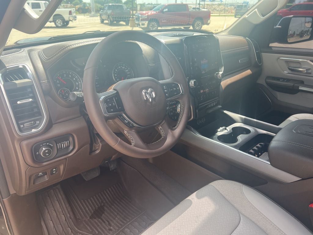 2025 RAM 1500 Laramie Crew Cab 4x4 5'7' Box