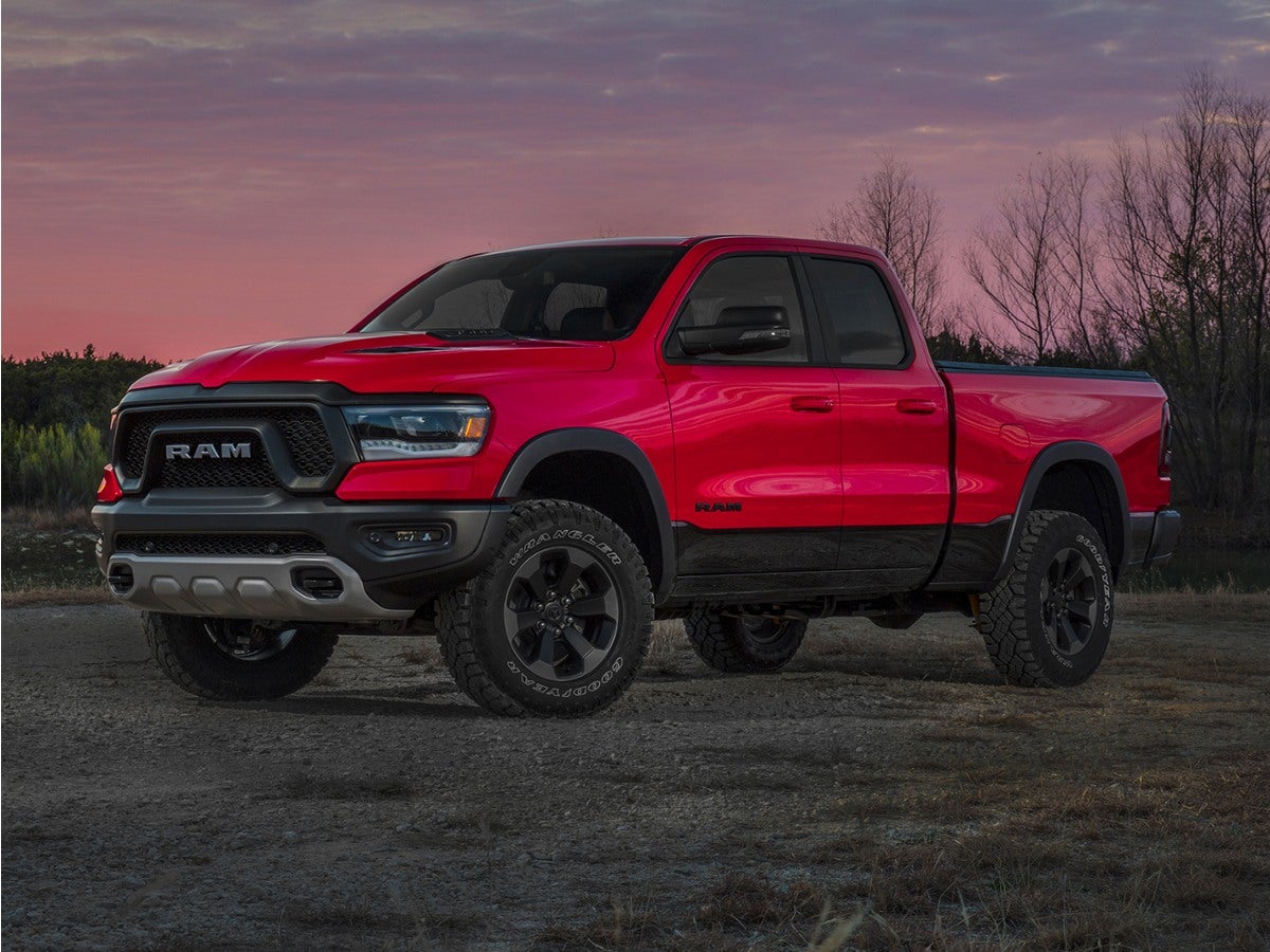 2019 RAM 1500 Laramie Crew Cab 4x4 5'7' Box