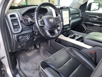2022 RAM 1500 Laramie Crew Cab 4x4 5'7' Box