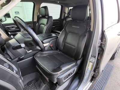 2022 RAM 1500 Laramie Crew Cab 4x4 5'7' Box