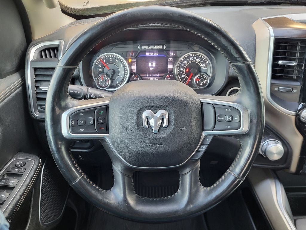 2022 RAM 1500 Laramie Crew Cab 4x4 5'7' Box