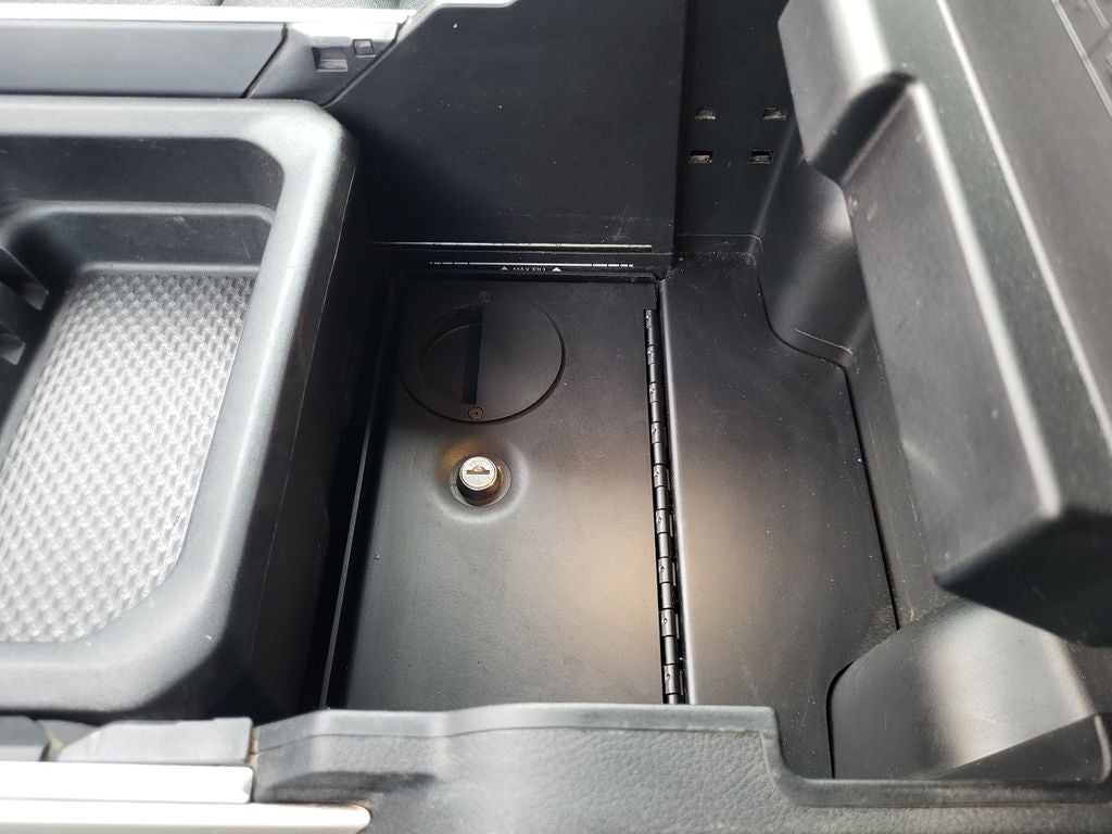 2022 RAM 1500 Laramie Crew Cab 4x4 5'7' Box