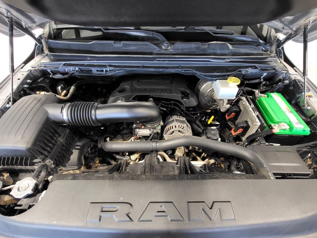 2022 RAM 1500 Laramie Crew Cab 4x4 5'7' Box