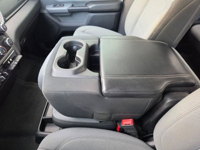 2020 RAM 1500 Big Horn Crew Cab 4x4 6'4' Box