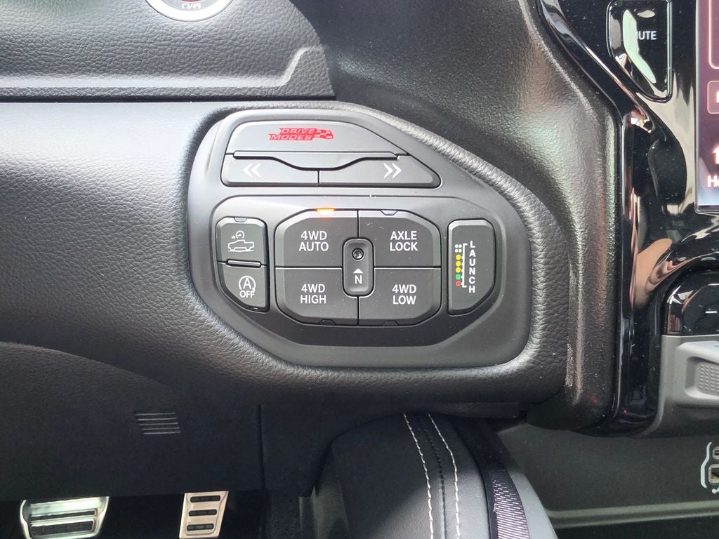2026 RAM Ram 1500 RAM 1500 RHO CREW CAB 4X4 5'7' BOX