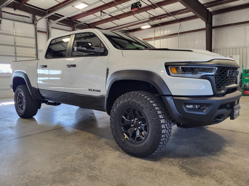 2026 RAM Ram 1500 RAM 1500 RHO CREW CAB 4X4 5'7' BOX