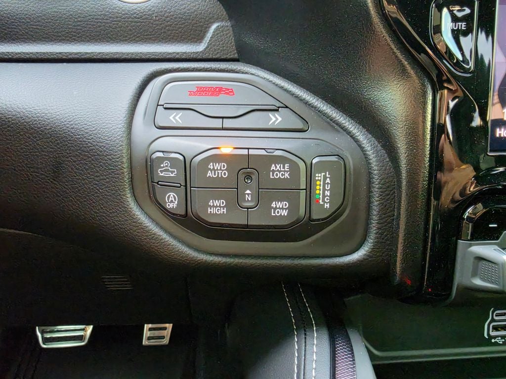 2026 RAM Ram 1500 RAM 1500 RHO CREW CAB 4X4 5'7' BOX