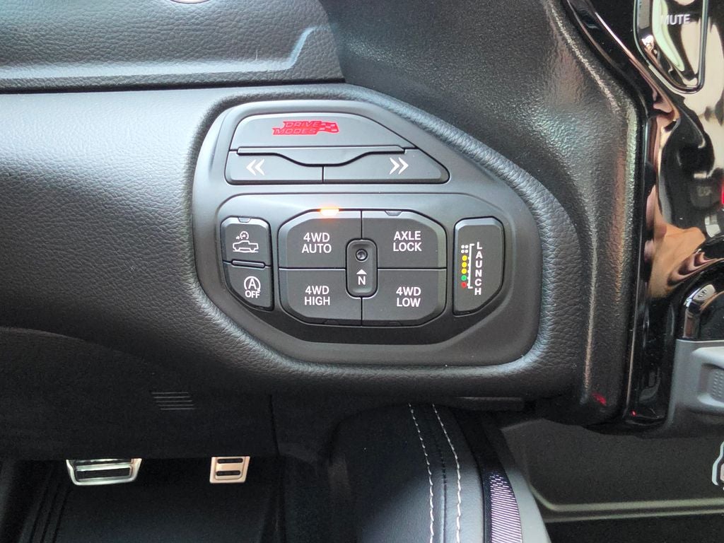 2026 RAM Ram 1500 RAM 1500 RHO CREW CAB 4X4 5'7' BOX