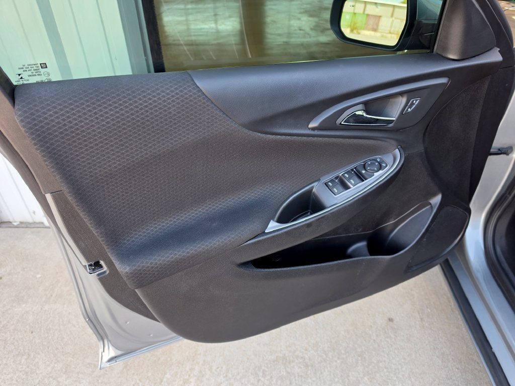 2025 Chevrolet Malibu FWD RS